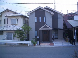 大阪市平野区　Ｆ様邸　快適な住まいを求めて建替えました