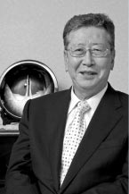 (株)いずみや岡本鉄工　代表取締役　岡本利雄様